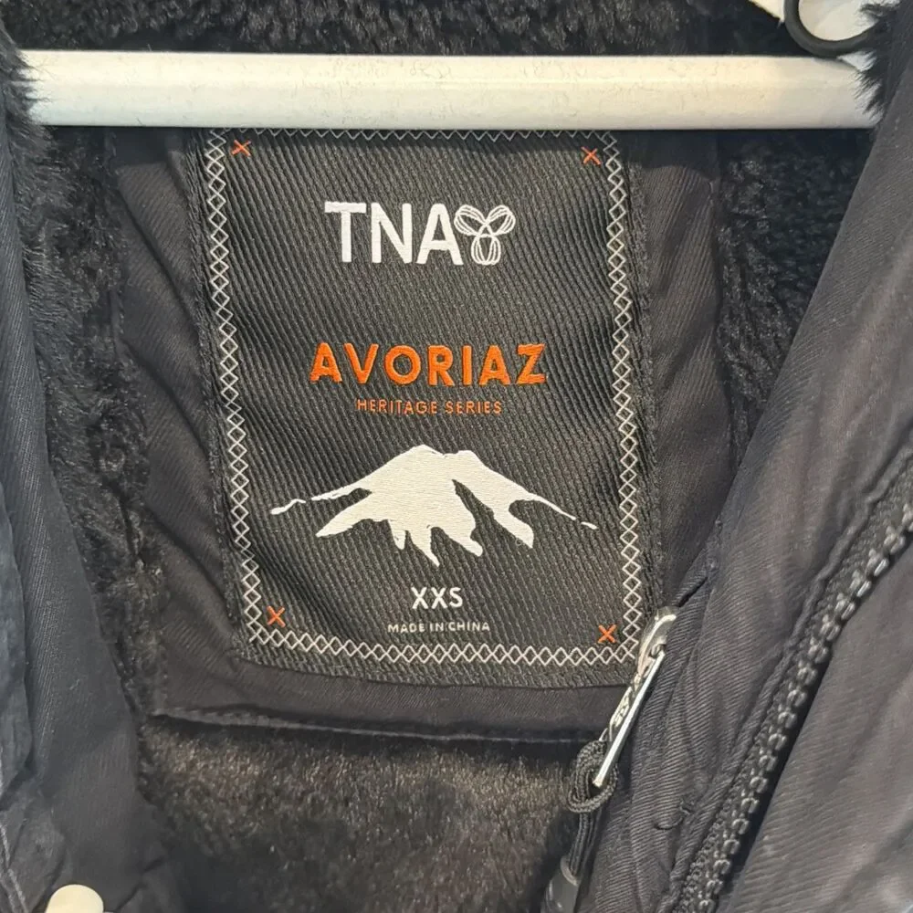 Aritzia TNA Avoriaz Black Hooded Parka Coat XXS - Picture 2 of 9